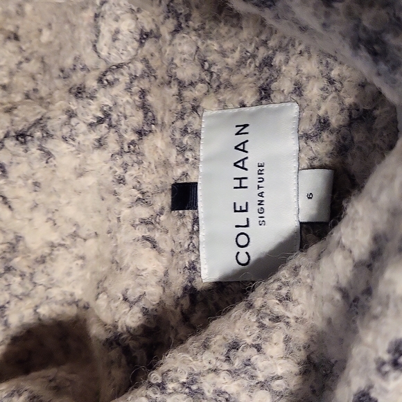 Cole Haan Cole Haan Signature Asymmetrical Hooded Boucle Ladies Coat Size 6. - Picture 2 of 11